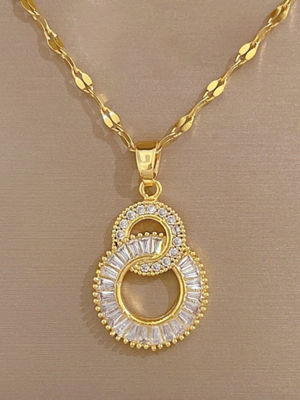 NEW 14K Yellow Gold Eternity Circles Crystal Luxury Necklace